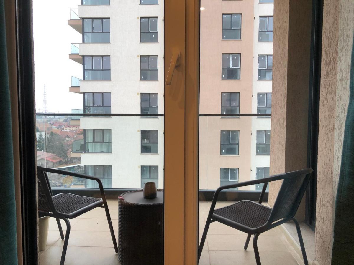 Fancy Westpark 2 Residence Lakeview W7 Bukarest Kültér fotó