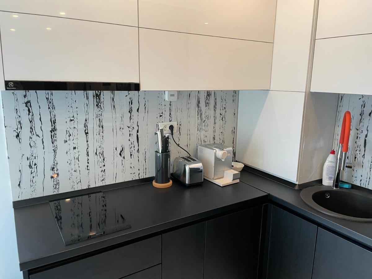 Fancy Westpark 2 Residence Lakeview W7 Bukarest Kültér fotó
